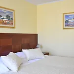 Bed and breakfast Riva 4*