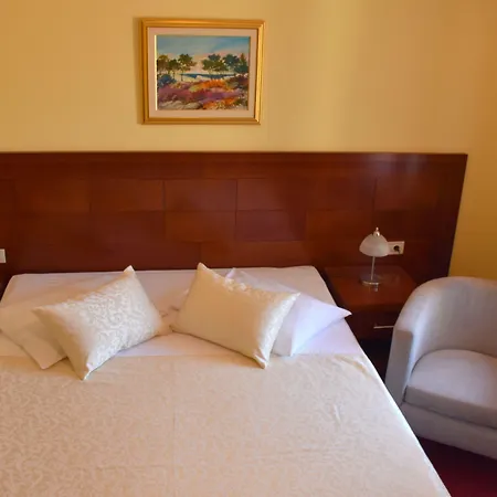 Riva Bed and Breakfast Μακάρσκα