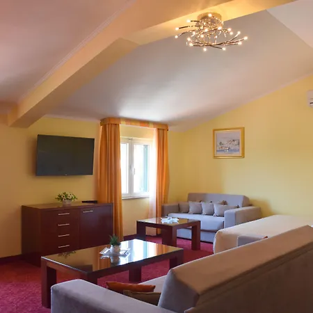 Frühstückspension Riva 4*