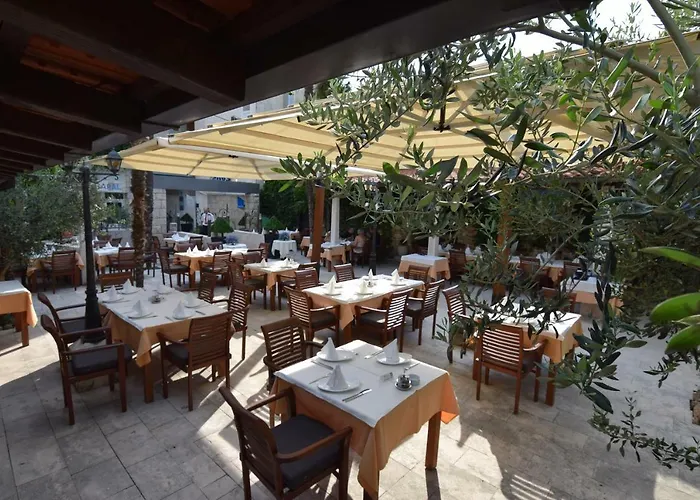 Riva Bed & Breakfast 4*