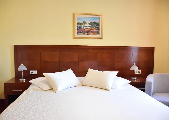 Riva 4* Μακάρσκα