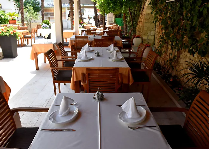 Bed and Breakfast Riva Μακάρσκα