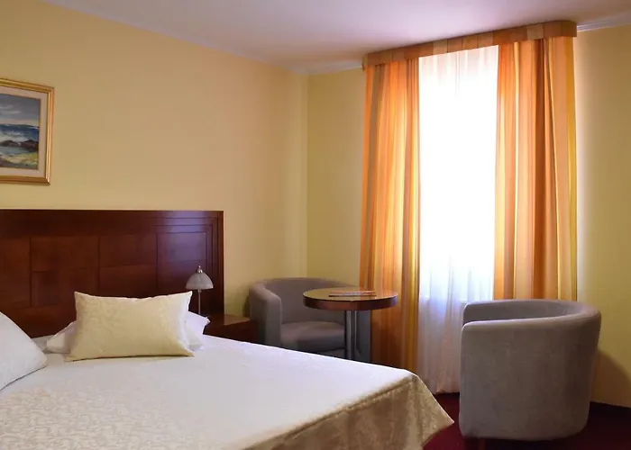 Bed and Breakfast Riva Μακάρσκα